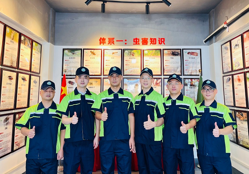 沐鸣娱乐环保：消杀团队照片